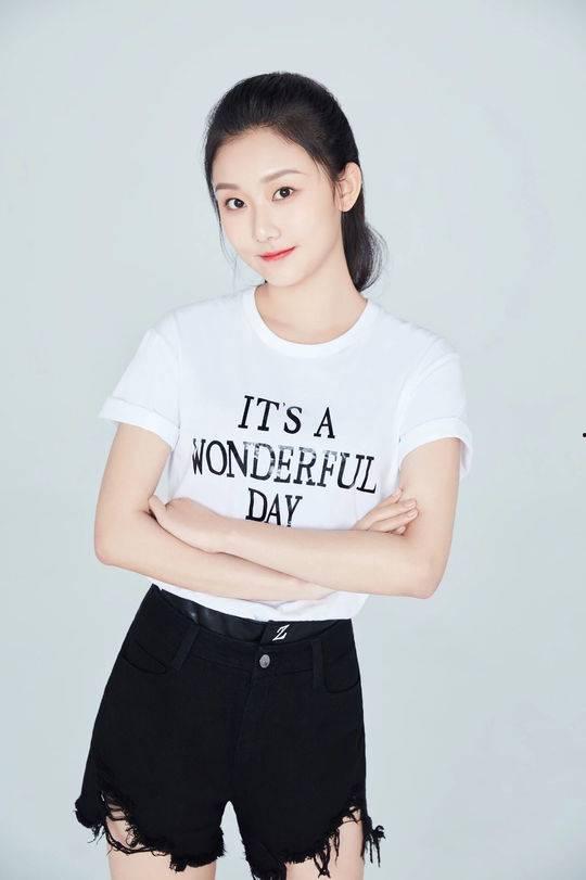 雨霏霏视频爆料燕窝姐,视频爆料背后的真相 第1张 雨霏霏视频爆料燕窝姐,视频爆料背后的真相 第1张