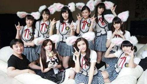 荣大夫娱乐吃瓜合集,揭秘娱乐圈幕后故事 第3张 荣大夫娱乐吃瓜合集,揭秘娱乐圈幕后故事 第3张